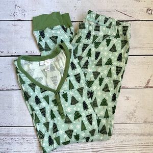 LC Lauren Conrad Christmas Pajamas SZ M